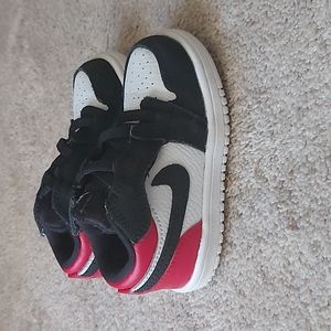 Jordan 1 low 6c